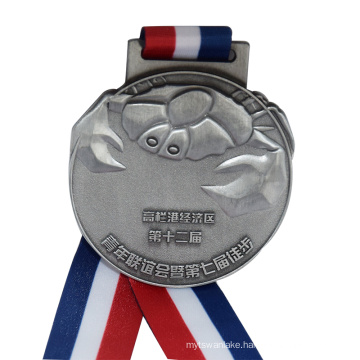 China cheap Custom design you own Marathon Running zinc alloy 3D gold metal award medal with sublimation ribbon